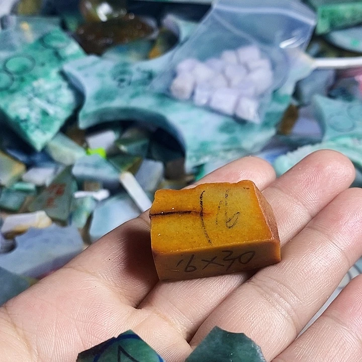 风***云散珠翡翠天然翡翠A货挂件