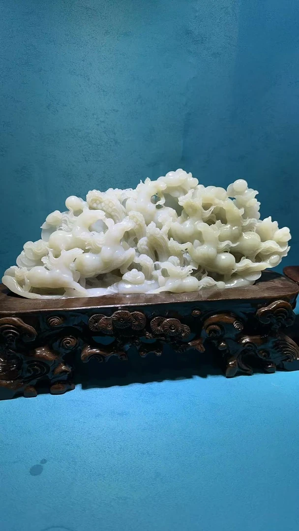 和田玉马到成功摆件