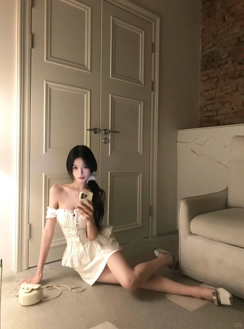 法式独特超好看一字肩上衣包臀半身裙两件套装一整套ootd穿搭25秋