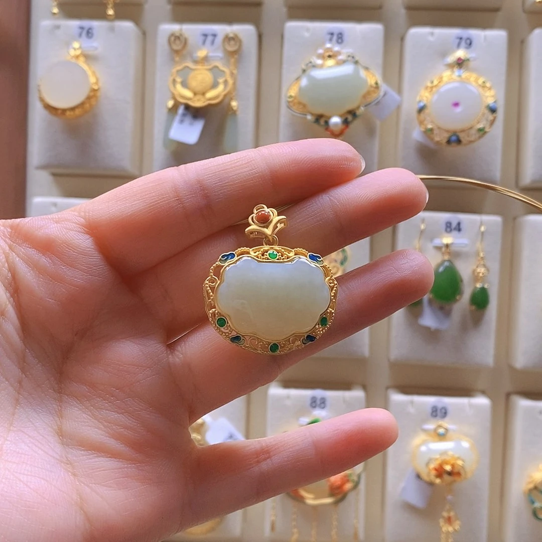 和田玉颈饰银S925镶嵌