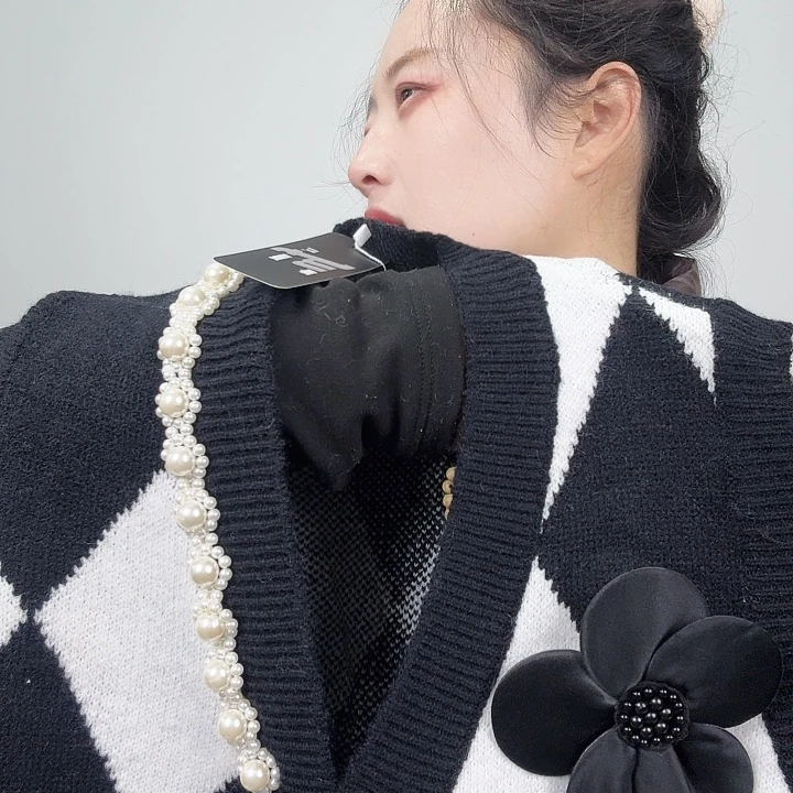 漂亮的美女衣服120斤