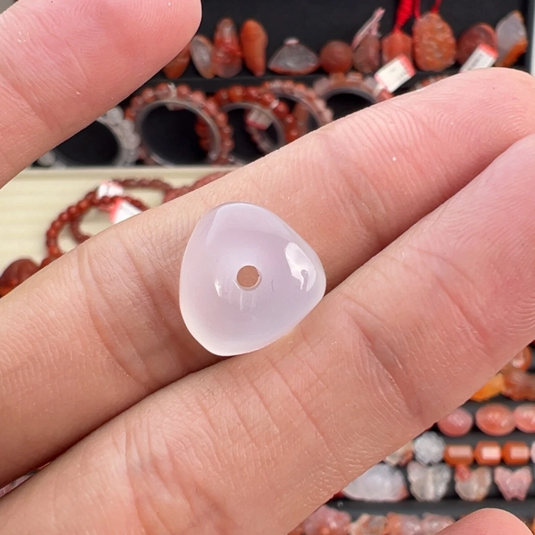 南红玛瑙未镶嵌颈饰藏扣