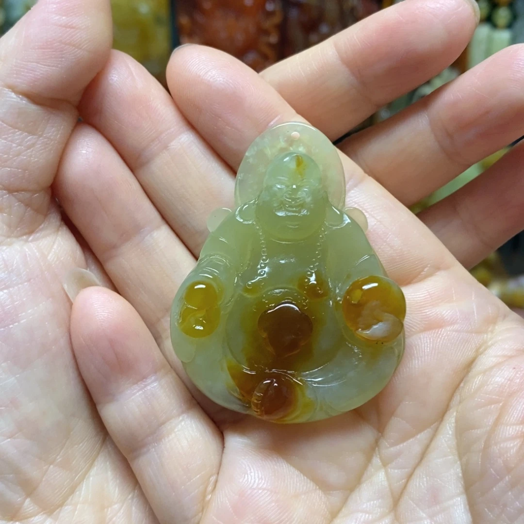 岫玉未镶嵌吊坠(赠链)