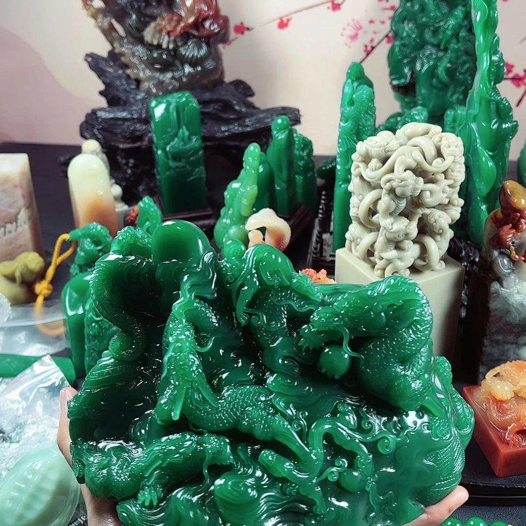 四川石年*雅安绿名贵石材