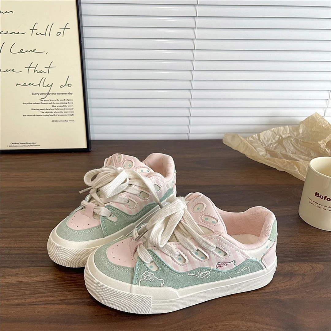 小众百搭休闲高颜值小白鞋2025夏季猫咪透气厚底透气软底运动板鞋
