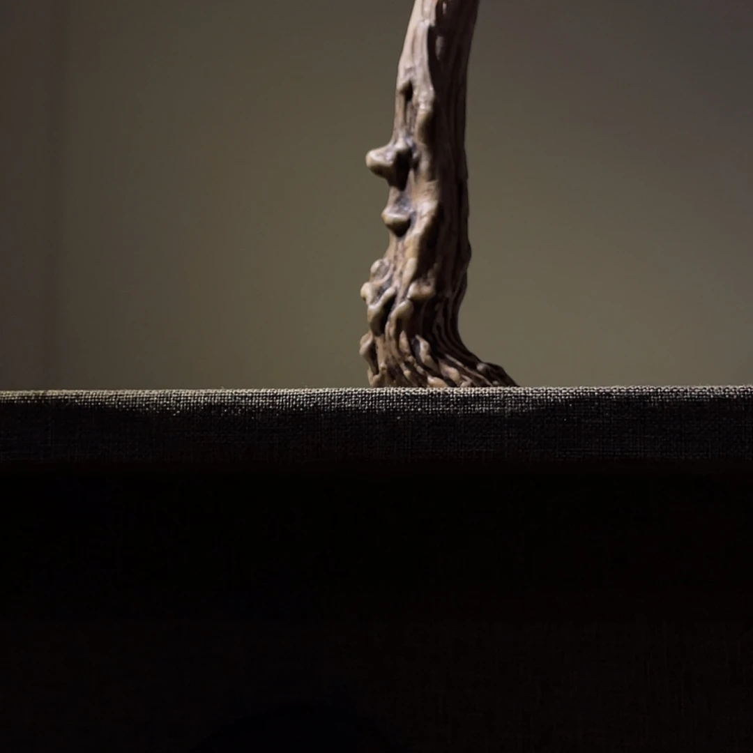 喜***炉木质鹿角雕刻工艺品展区