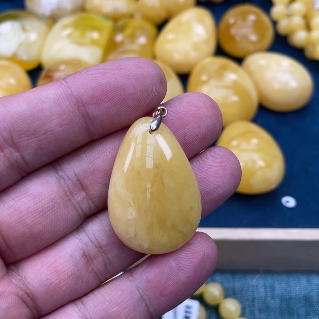 琥珀裸石未镶嵌琥珀蜜蜡