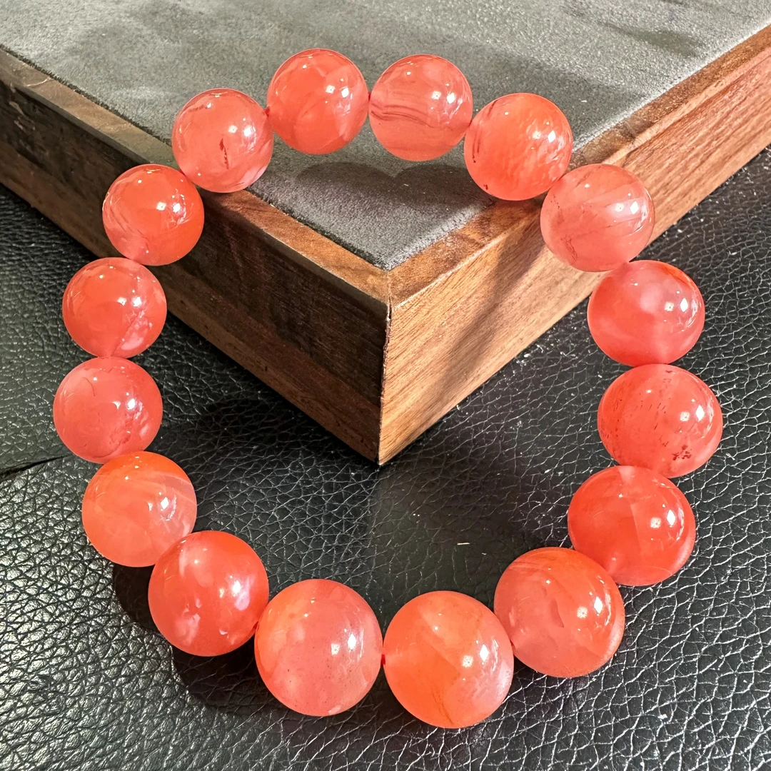 精美南红玛瑙大尺寸圆珠冰飘手串一条 BPH