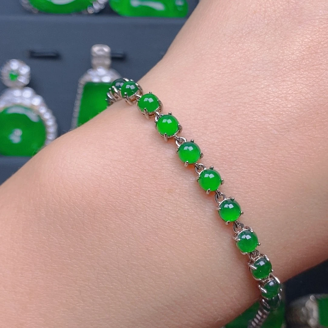 颈饰银S925镶嵌翡翠手链