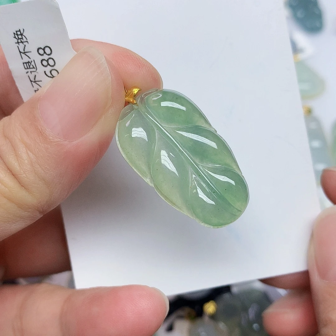 翡翠18K金镶嵌颈饰356789