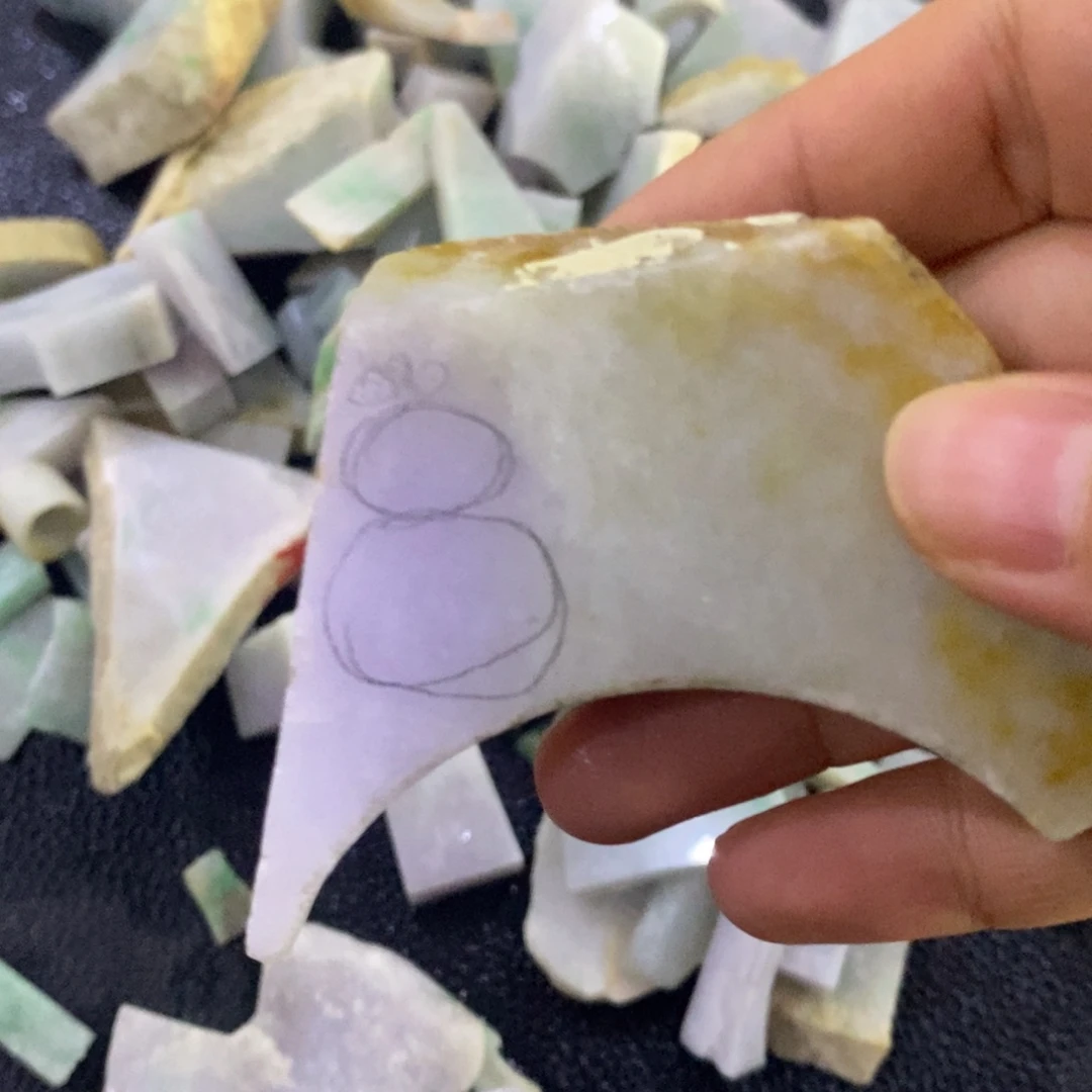 翡翠未镶嵌颈饰翡翠A货