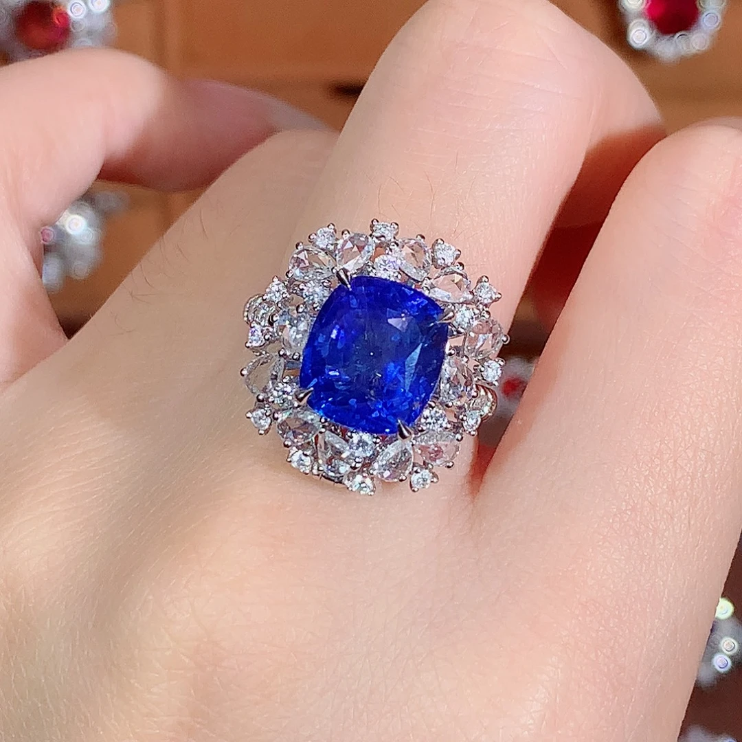戒指蓝宝石18K金镶嵌8.2ct/天然宝石/七天无理由