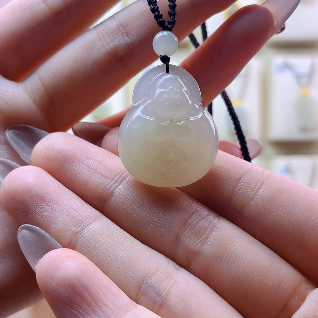 和田玉吊坠(赠链)未镶嵌?****?