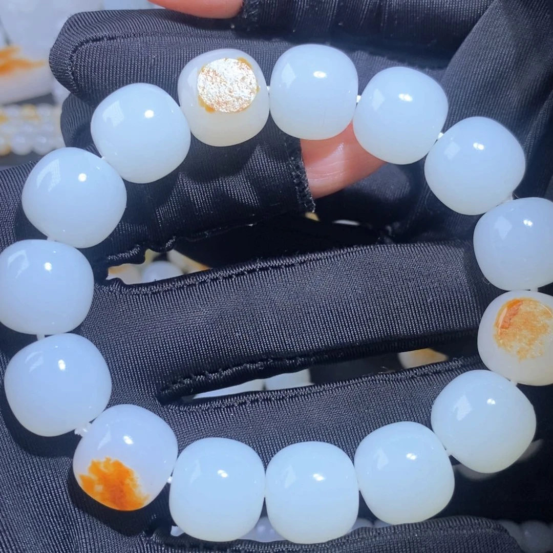 隐***主手链未镶嵌和田玉