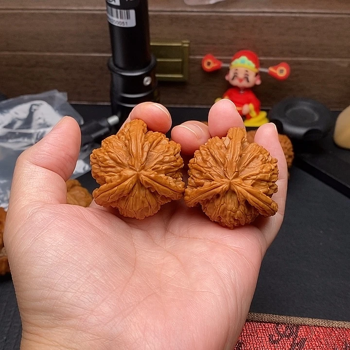忆***辞把件文玩核桃白奔