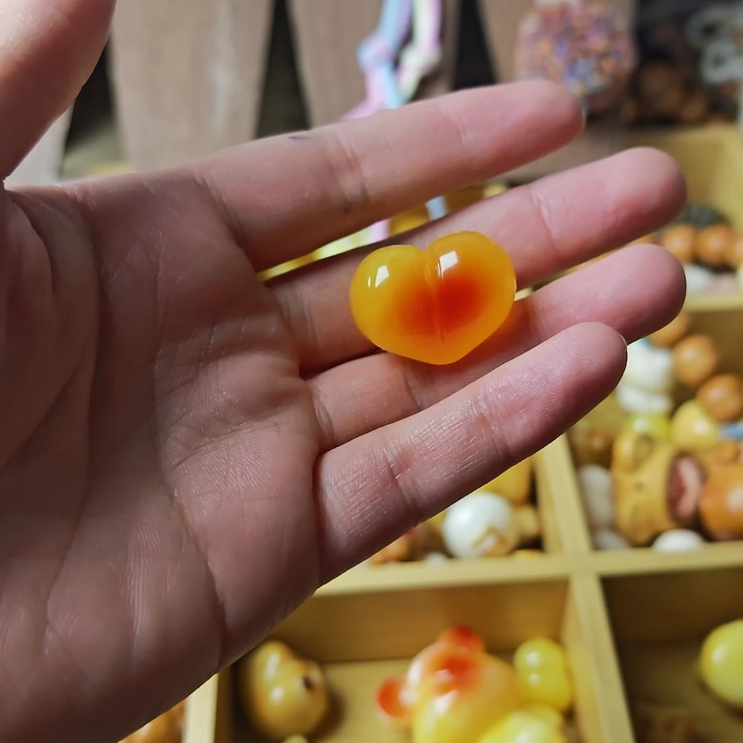 核桃猴头屁桃爱心
