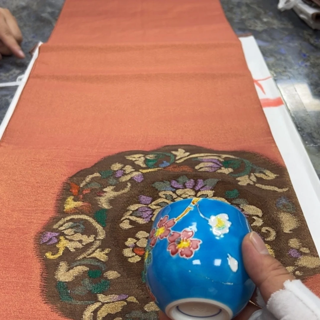 【闪购商品】小*陶瓷马克杯带盖勺