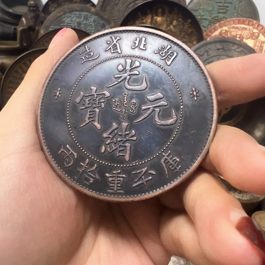 金属复古风格摆件