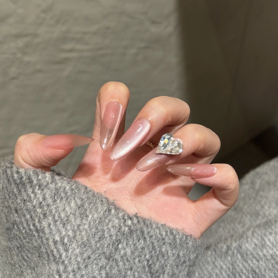 【悠悠我心】 爆闪爱心钻简约穿戴甲婚甲美甲纯手工高级长款粉色