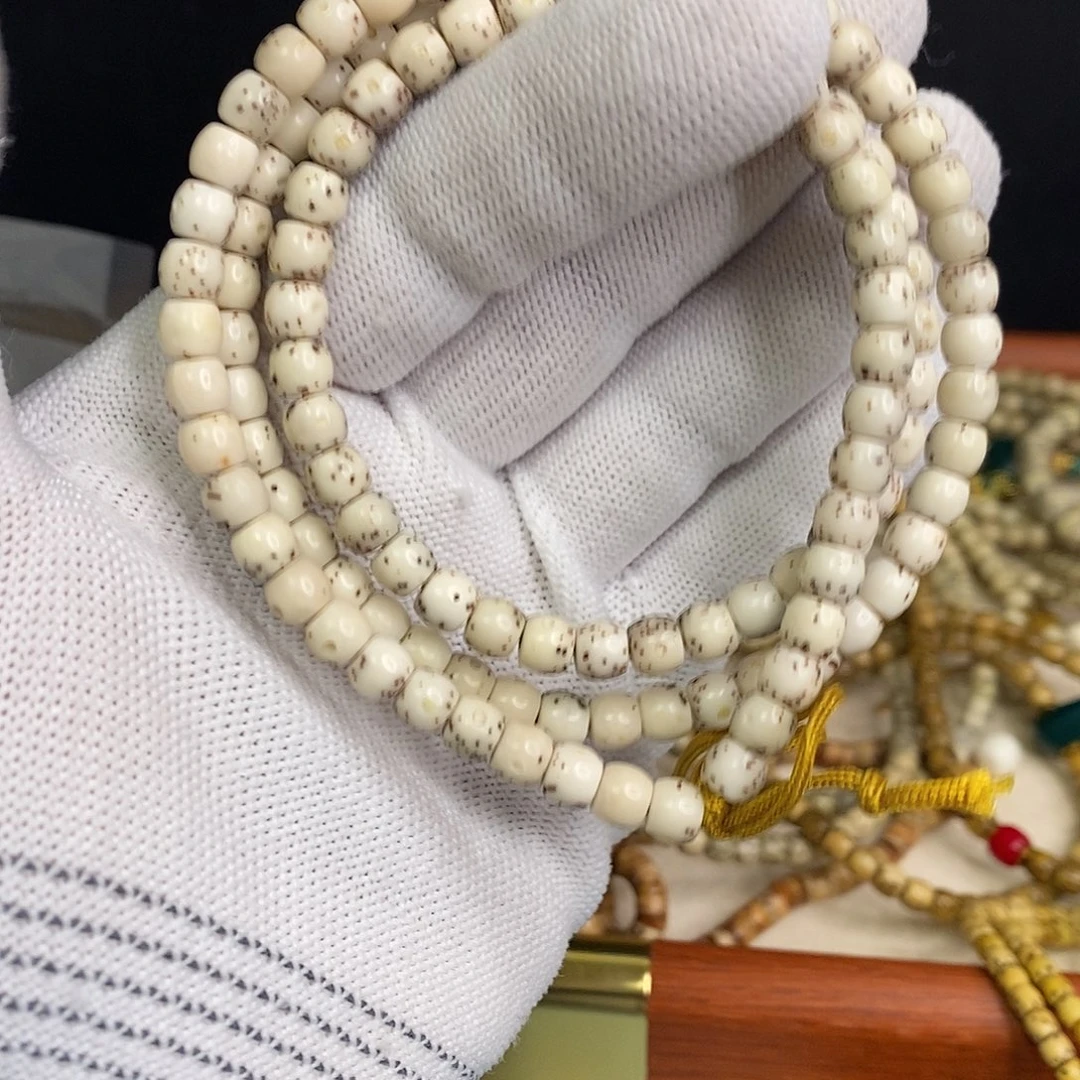 星月菩提手串65大留白108古瓷白