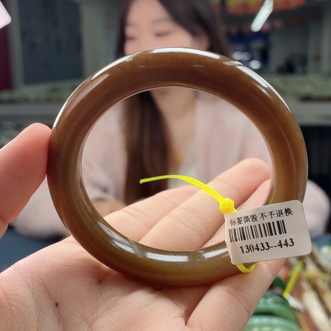 未镶嵌手镯和田玉5556