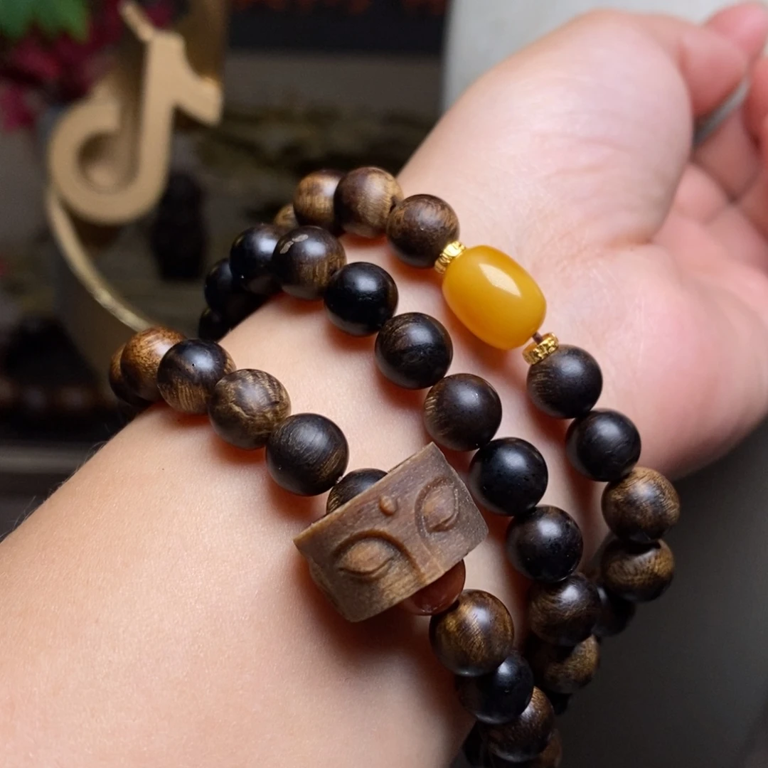 沉香手串越南芽庄瘤疤白棋楠0.8➕无相沉香木雕设计