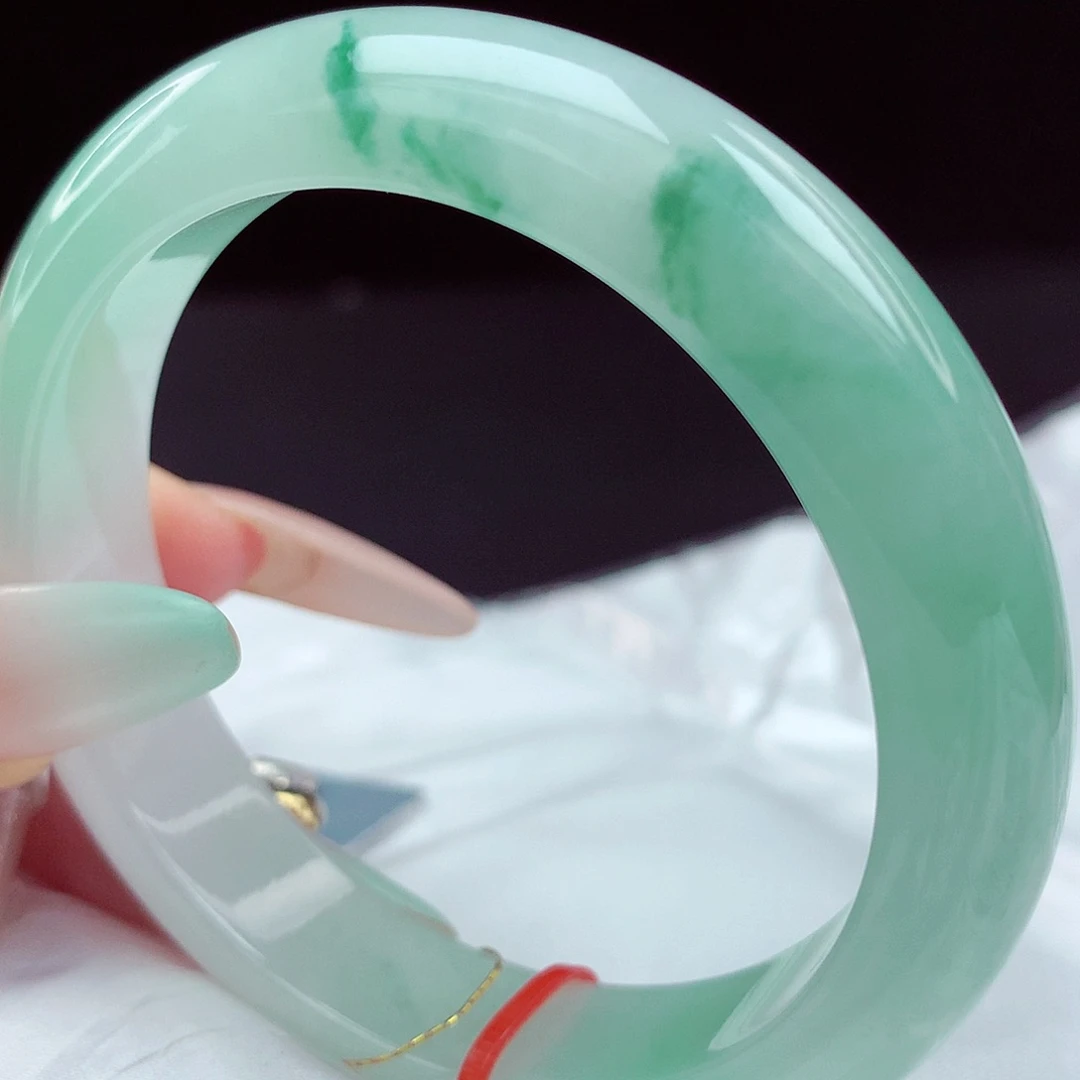 翡翠未镶嵌手镯56圈826