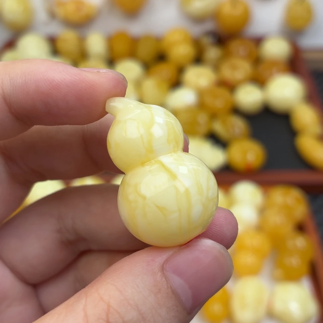 蜜蜡未镶嵌毛衣链蜜蜡