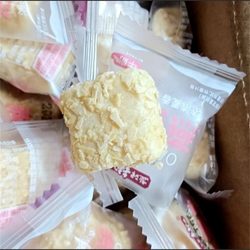 新日期盐津铺子燕麦酥155g牛奶味燕麦酥年货零食喜糖独立小包装整