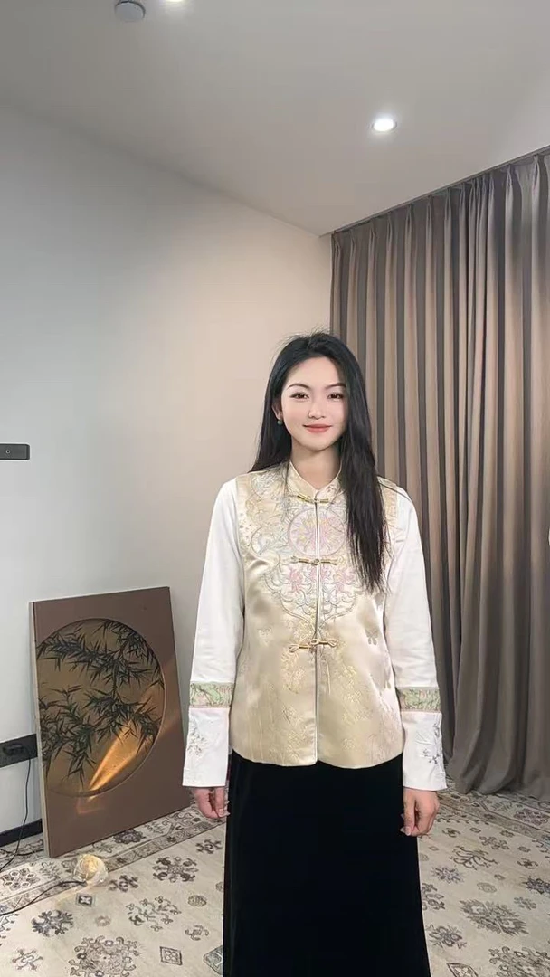 【依锦绣专属】新中式春款宋锦提花立领复古盘扣气质减龄百搭马甲女