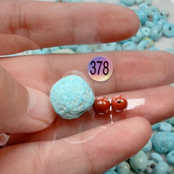 南红玛瑙未镶嵌珠宝奇石