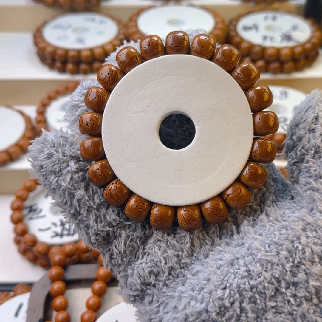 桃核手串茶*树王红魔老型桶珠