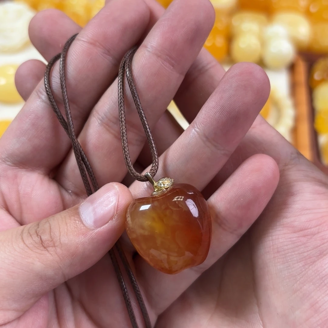 蜜蜡未镶嵌裸石苹果