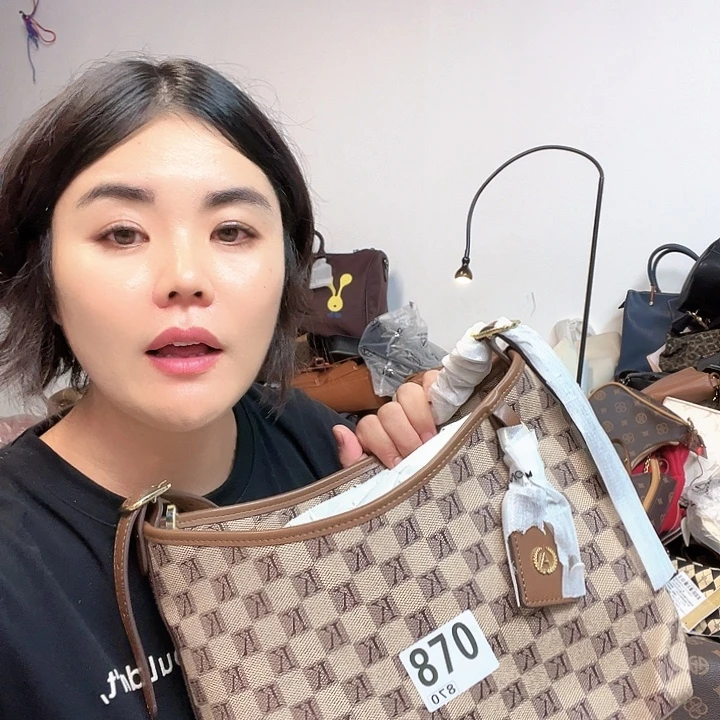 PVC包包包包包包包包吧