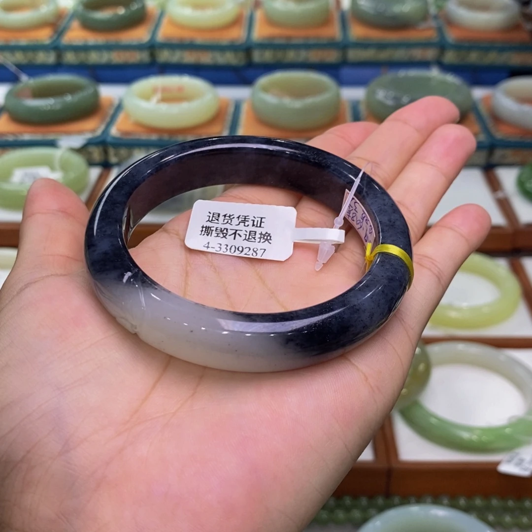和田玉手镯未镶嵌和田玉籽青花57