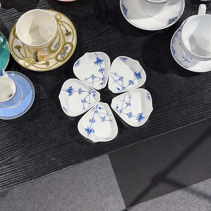 五个碟碟碟碟碟碟