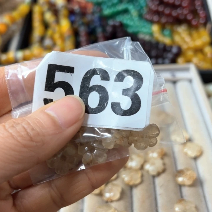 玛瑙/玉髓颈饰未镶嵌?**?