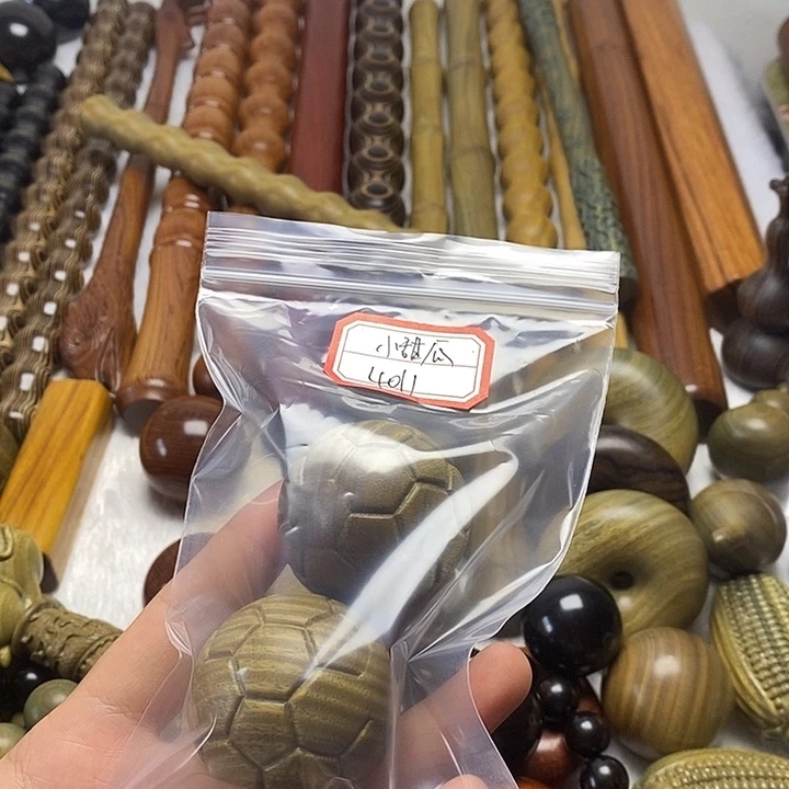 大叶紫檀(黑酸枝木类)123