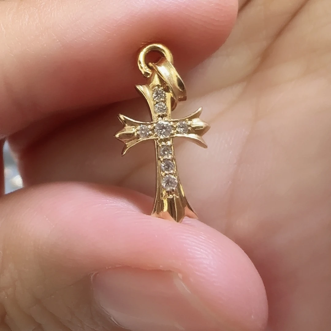 18K金镶嵌吊坠(不含链)天然钻石