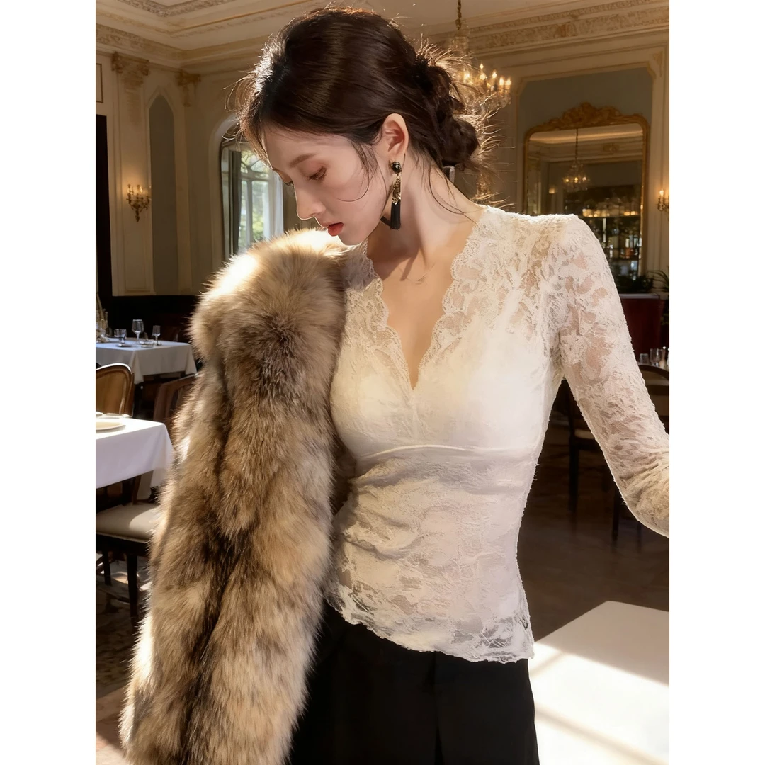 纯欲性感蕾丝打底衫女秋冬皮草叠穿内搭轻奢高级感独特别镂空上衣