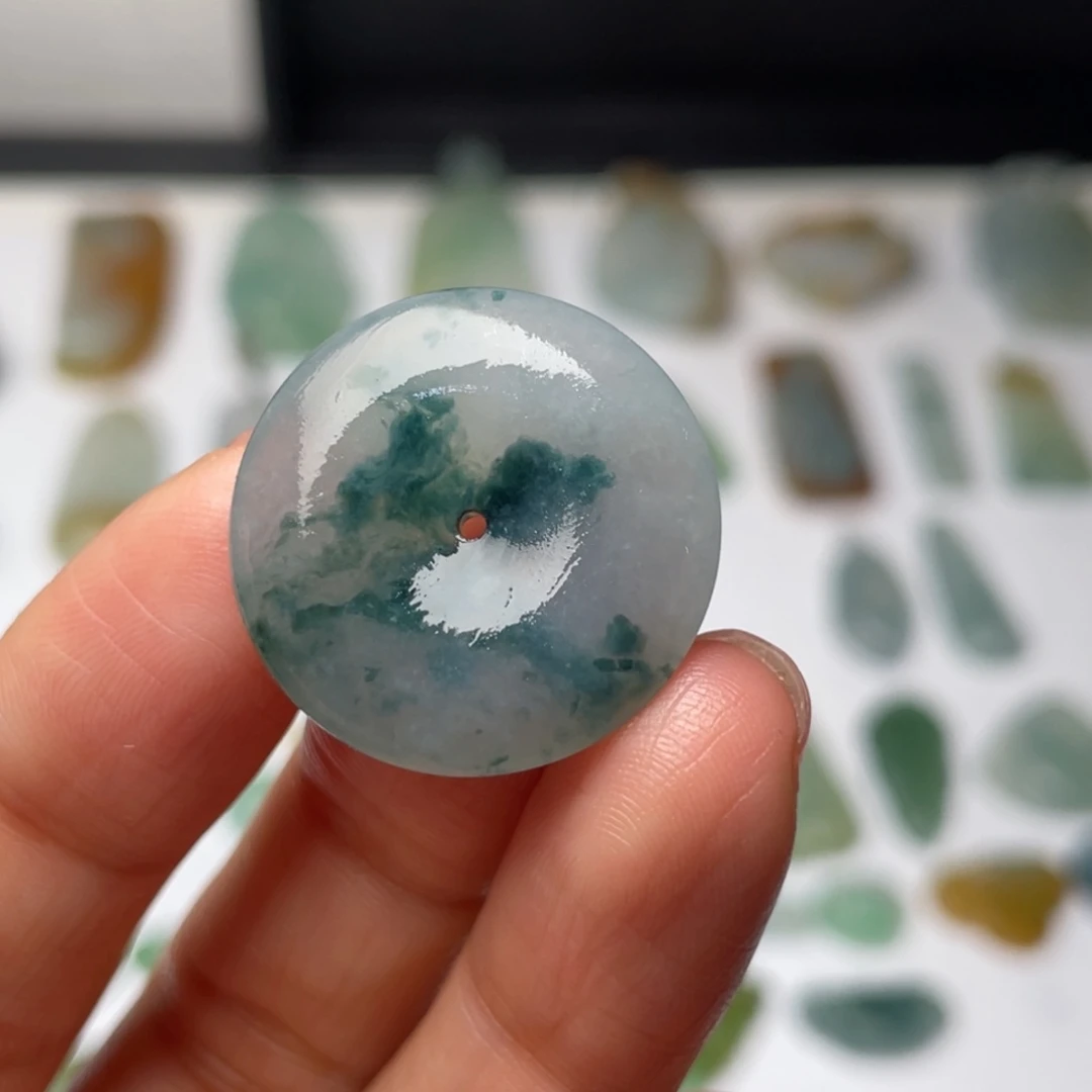 定制翡翠未镶嵌天然翡翠