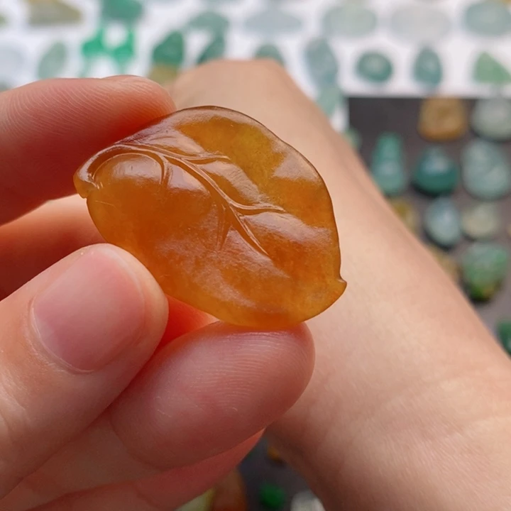 未镶嵌定制翡翠树叶