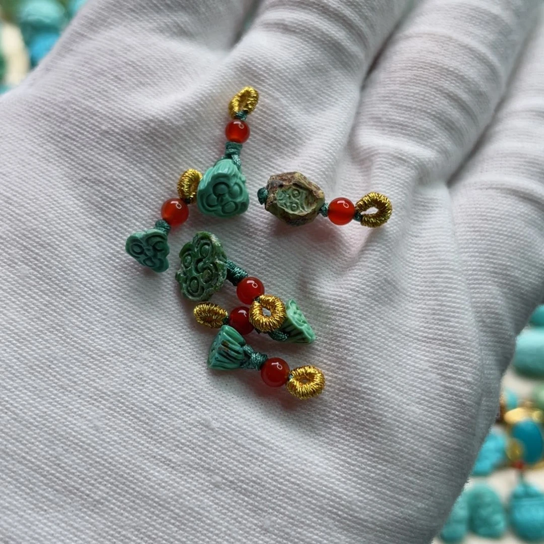 南红玛瑙颈饰未镶嵌