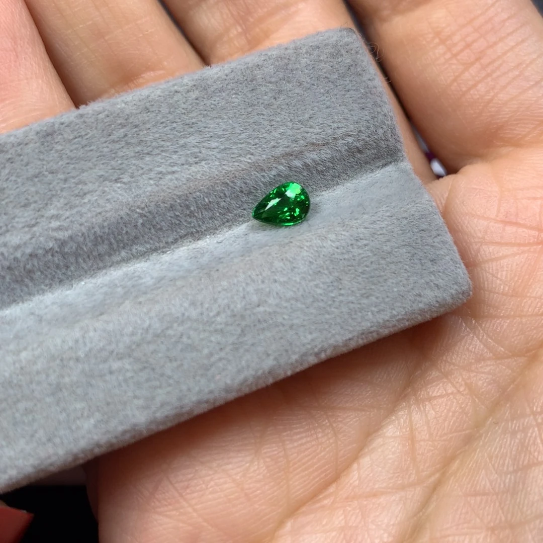 石榴石裸石未镶嵌沙弗莱4x6水滴