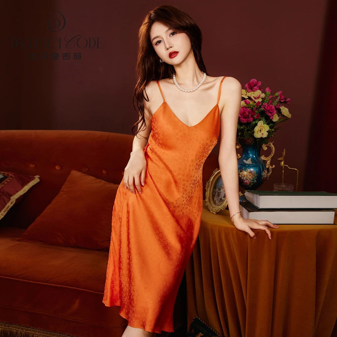 达芬奇密码自带胸垫无袖薄款吊带中长裙女士气质轻奢睡裙家居服