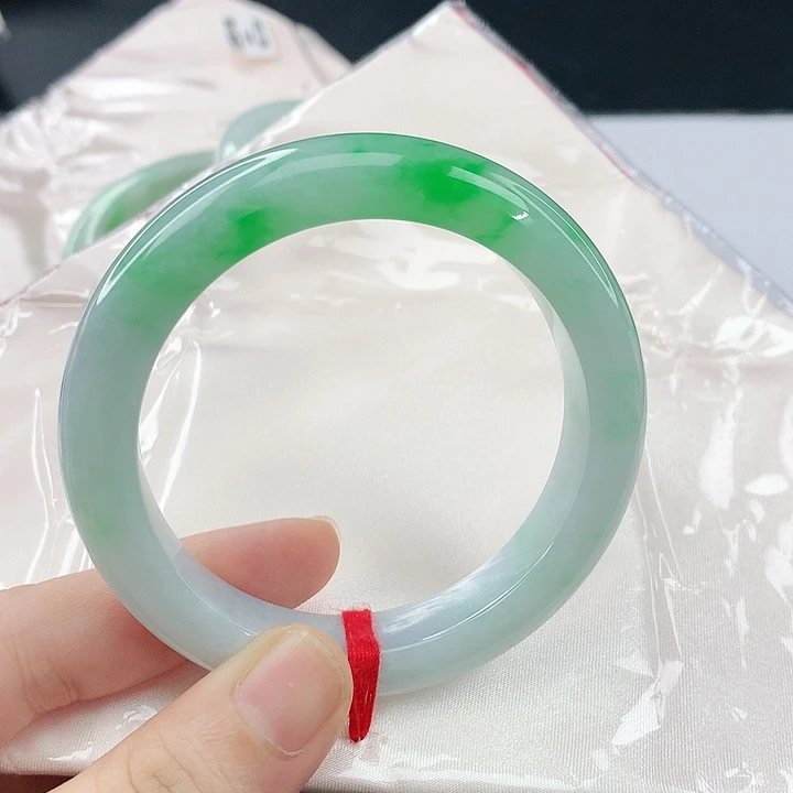 未镶嵌手镯翡翠翡翠869