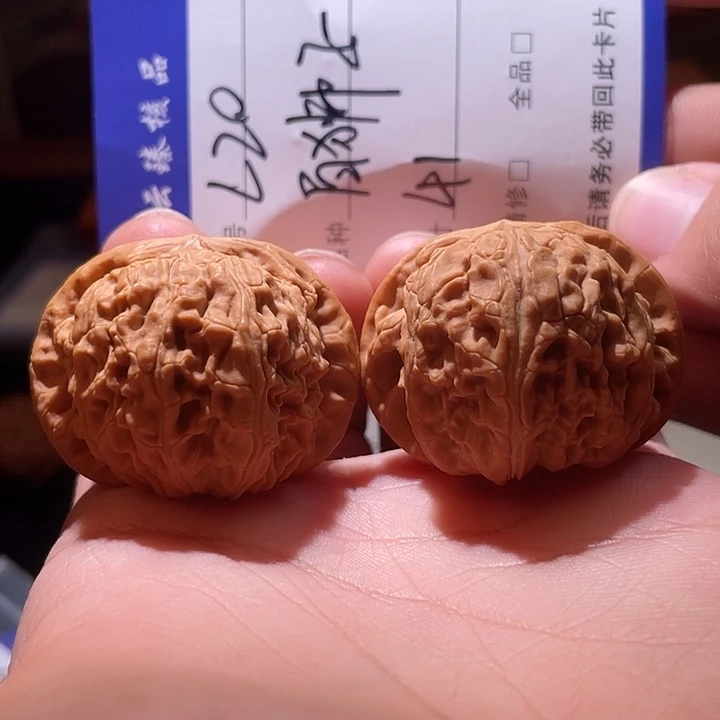文玩核桃吊坠文玩
