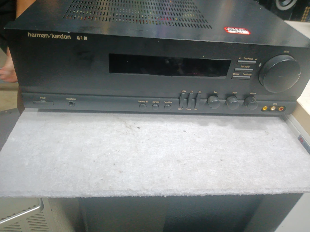 不包邮，AV功放一台，哈