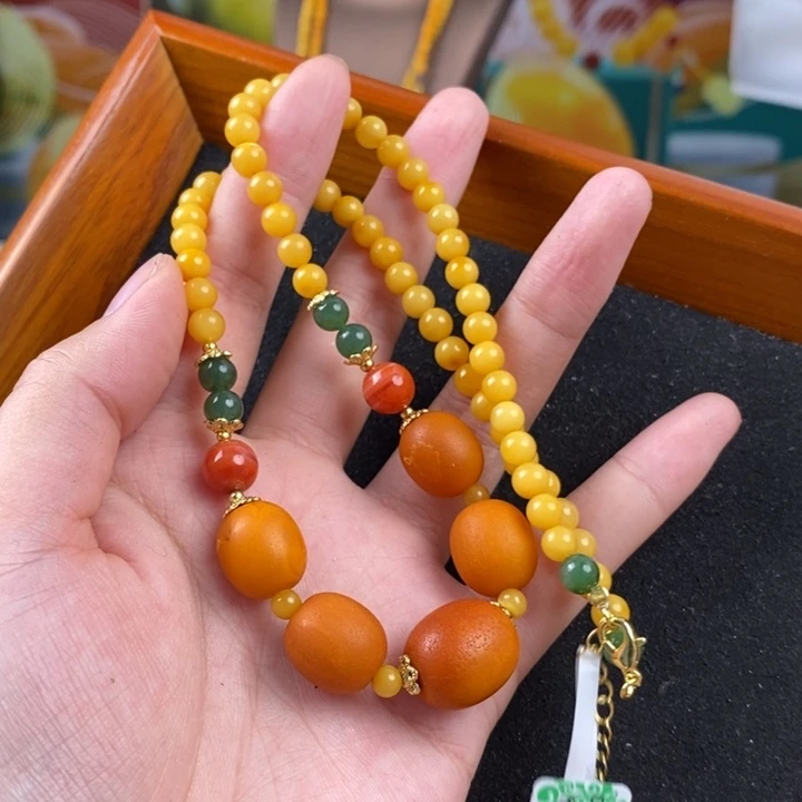 未镶嵌蜜蜡珠宝奇石