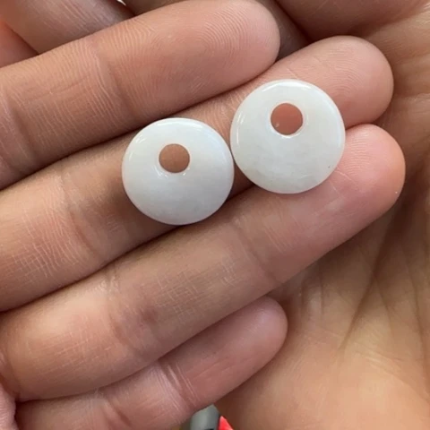 翡翠颈饰未镶嵌定制1对